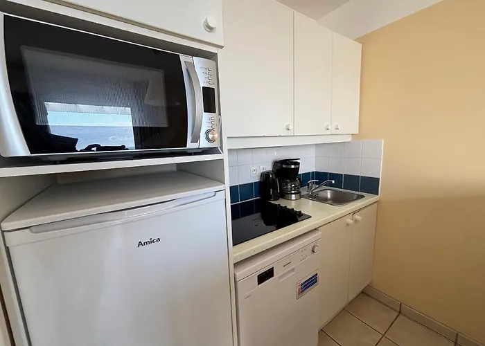 2 Avec Piscines Chauffees Et Parking Aux Sables-d'olonne - Fr-1-197-615 * Les Sables-dʼOlonne