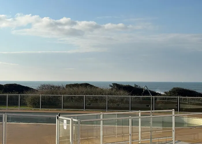 Lägenhet 2 Avec Piscines Chauffees Et Parking Aux Sables-d'olonne - Fr-1-197-615 Les Sables-dʼOlonne