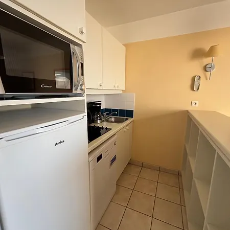 2 Avec Piscines Chauffees Et Parking Aux Sables-d'olonne - Fr-1-197-615 Les Sables-dʼOlonne