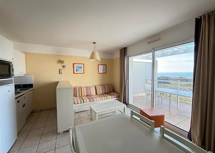 2 Avec Piscines Chauffees Et Parking Aux Sables-d'olonne - Fr-1-197-615 Apartamento