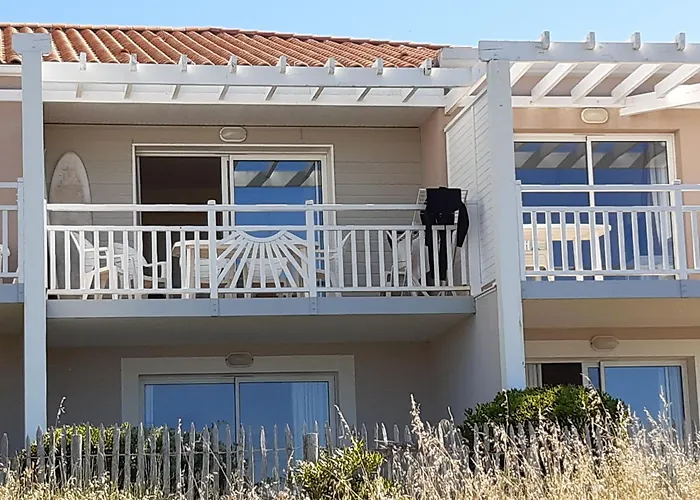 Apartamento 2 Avec Piscines Chauffees Et Parking Aux Sables-d'olonne - Fr-1-197-615 *